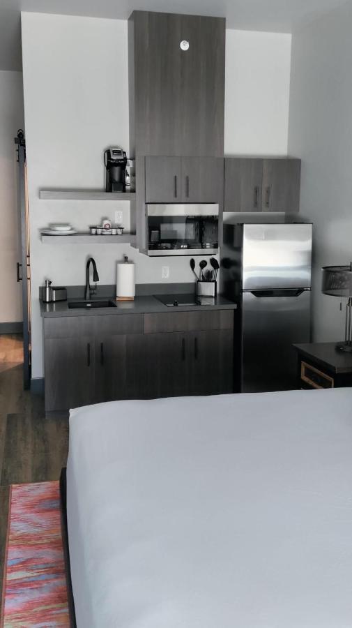 Bunk House Hotell Madras Eksteriør bilde