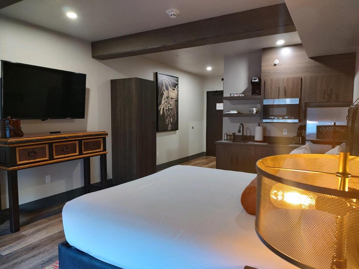 Bunk House Hotell Madras Eksteriør bilde